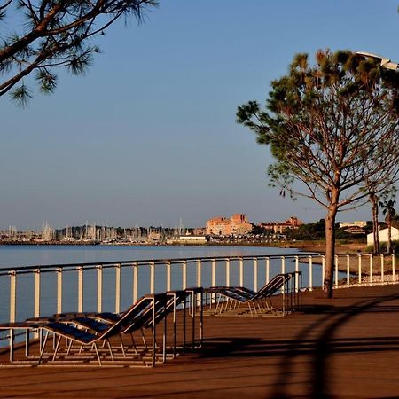 Mobilhome En Face Des Plages Hyères Kültér fotó